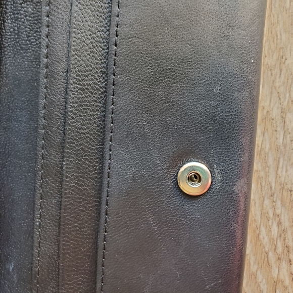 Jimmy Choo Star Studded Leather  Wallet - Picture 10 of 15